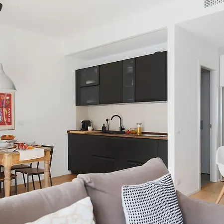 The Rent - Comfortable One-bedroom Near Porta Romana * Μιλάνο